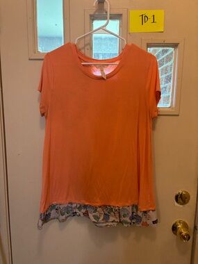 Matilda Jane Coral Short Sleeve Layered-Hem Top